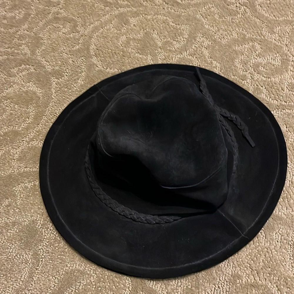Free People black suede hat.